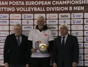 Oturarak Voleybolda Tarihi Şampiyonluk
