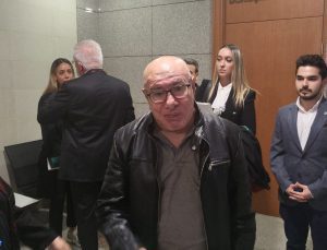 Oyuncu İlyas Salman ‘Cumhurbaşkanına hakaret’ suçundan yargılandı