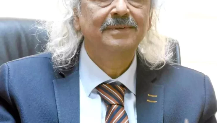 Özden: “Mustafa Kemal’i anlamak, Cumhuriyet’e sahip çıkmaktır”