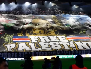 ‘Özgür Filistin’ pankartı Fransa’da kriz yarattı