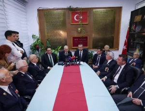 Özgür Özel: Güler ve Erdoğan özür dilediği an ben de kendilerinden özür dilerim