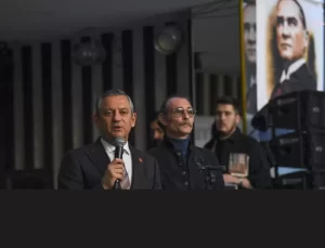 Özgür Özel, Öğretmenler Günü’nde 1500 Öğretmenle Bir Araya Geldi