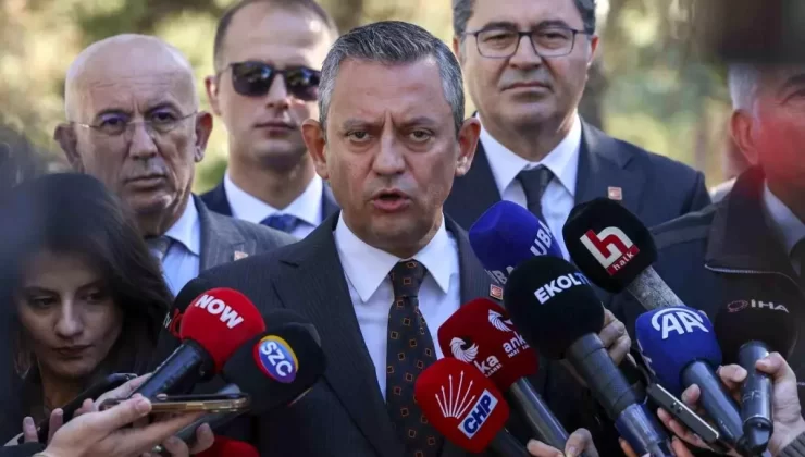 Özgür Özel’den Tuncer Bakırhan Hakkında Eleştiri: ‘Cevap Söz ile Verilmeli’