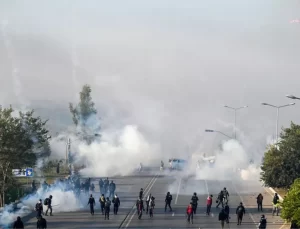 Pakistan’da İmran Han Protestolarında Sert Müdahale