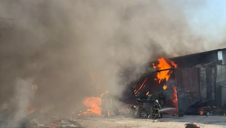 Pamukkale’de Atölye Yangını Kontrol Altına Alındı