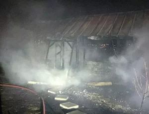 Pamukova’da Yayla Evinde Yangın