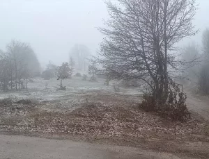 Pazaryeri’nde Mevsimin İlk Karı Yağdı