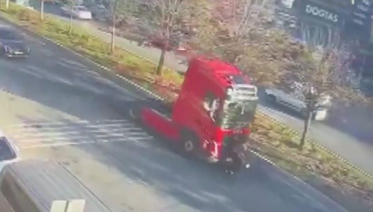 Pendik’te TIR dehşeti! Scooterlı Ecem feci şekilde can verdi