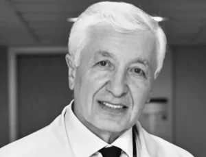 Prof. Dr. Münci Kalayoğlu Hayatını Kaybetti