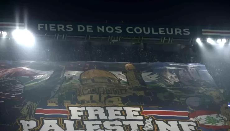PSG Taraftarına Pankart Eleştirisi