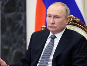 Putin: Yeni silah sistemlerini test etmeye devam edeceğiz