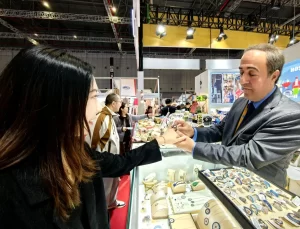 Rakıyı Çin’e Tanıttı