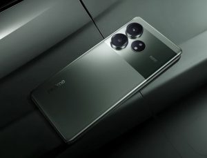 Realme, GT Neo 7 için devasa bir batarya düşünüyor