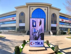 Recep Tayyip Erdoğan Bişkek Kırgız-Türk Dostluk Hastanesi şifa dağıtıyor