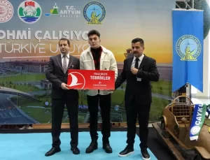 Rize-Artvin Havalimanı’nda 1 milyonuncu yolcu için tören düzenlendi
