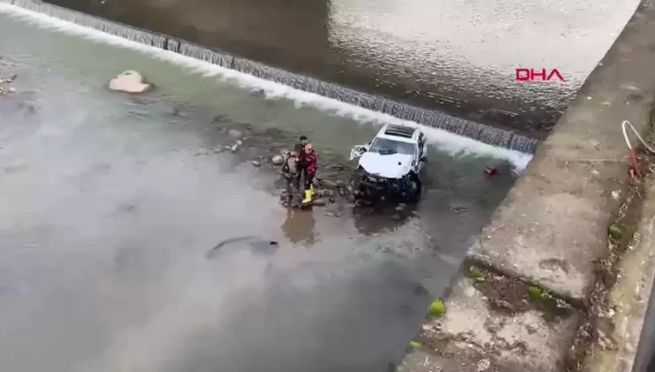 Rize’de Ehliyetsiz Sürücünün Yönetimindeki Minibüsün Kazasında 9 Öğrenci Yaralandı