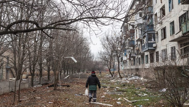 Rus ordusu Ukrayna’da enerji tesislerini hedef alıyor