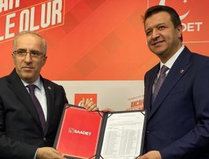 Saadet Partisi Genel Başkanı Mahmut Arıkan mazbatasını aldı