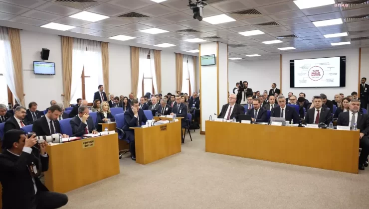 Sağlık Bakanlığı Bütçe Görüşmeleri Tartışmalı Geçiyor