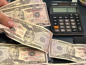 Sahte dolar krizi çıkınca fırsatçılara gün doğdu