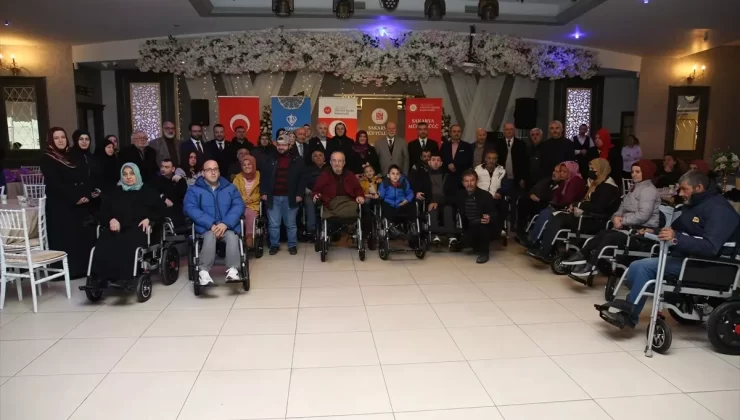 Sakarya’da Engellilere 24 Akülü Sandalye Dağıtıldı