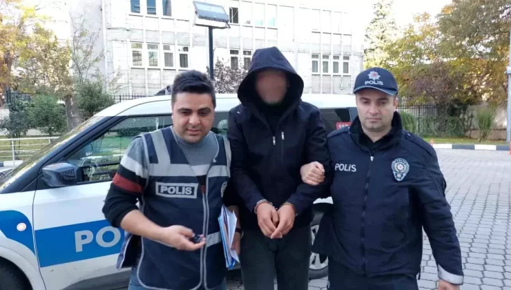 Samsun’da Hırsızlık: Pazarlama Aracından Mutfak Eşyası Çalındı