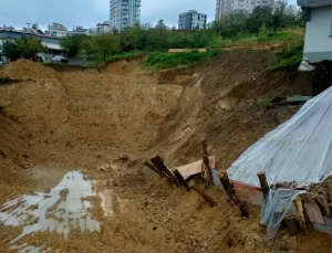 Samsun’da İnşaat Kazısı Sonrası Toprak Kayması