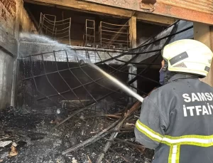 Samsun’da Mobilya Fabrikasında Yangın Çıktı, Soğutma Çalışmaları Tamamlandı