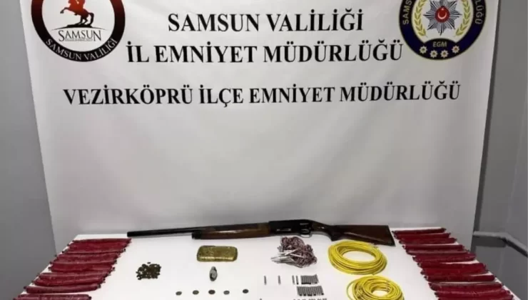Samsun’da tarihi eser ve silah ele geçirildi
