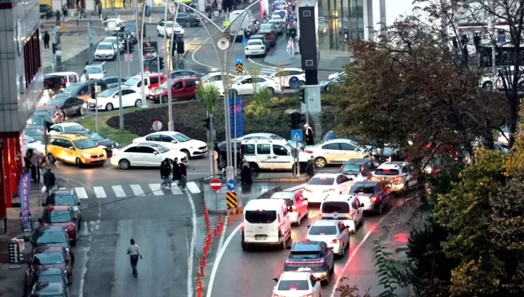 Samsun’da Taşıt Sayısı 489 Bin 516’ya Yükseldi