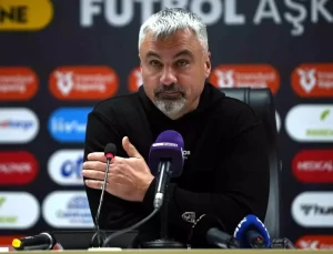 Samsunspor, Alanyaspor ile 1-1 Beraber Kaldı