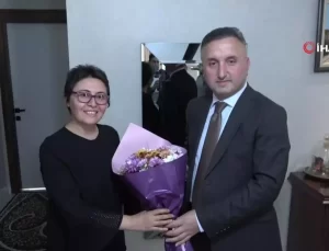 Saniye Öğretmen Öğrencilerine Kavuşmayı Bekliyor