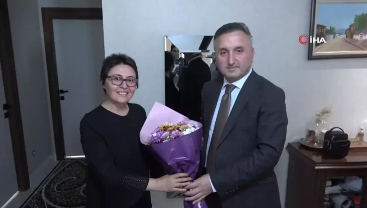 Saniye Öğretmen Öğrencilerine Kavuşmayı Bekliyor