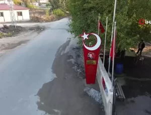 Şehit annesinin gözyaşlarına evladının silah arkadaşları son verdi