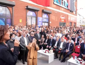 Seyhan Belediyesi’nden ‘Askıda Yemek’ Uygulamasına Destekçi İş İnsanlarına Teşekkür Plaketi