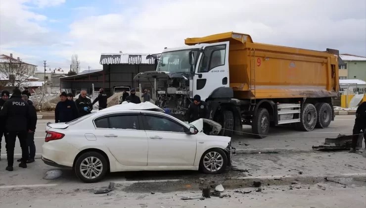 Seyitgazi’de Feci Kaza: Bir Kişi Hayatını Kaybetti