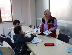 Siirt’te Öğrencilere Çalışma Salonu Açıldı