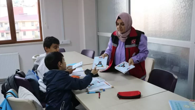 Siirt’te Öğrencilere Çalışma Salonu Açıldı