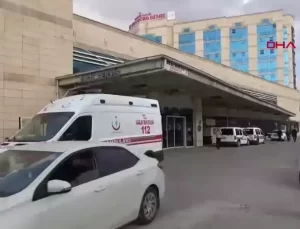 Siirt’te Otomobil Devrildi: Bir Öğretmen Hayatını Kaybetti