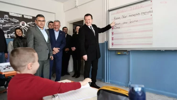 Silivri Belediye Başkanı Balcıoğlu’ndan Dünya Çocuk Hakları Günü’nde Okullara Ziyaret