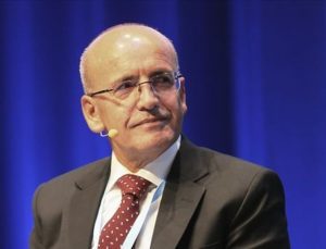 Şimşek: Büyüme öngörüler doğrultusunda ılımlı ve dengeli