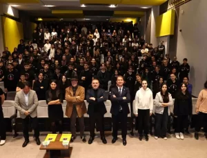 Sincan Belediye Başkanı Murat Ercan, Öğrencilerle Buluşmaya Devam Ediyor
