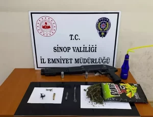 Sinop’ta Uyuşturucu ve Tüfek Ele Geçirildi