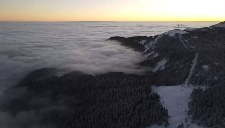 Sisle Kaplı Ilgaz Dağı’nda Büyüleyici Manzaralar