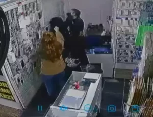 Şişli’de Telefon Tamiri Tartışması Yüzünden Kavga Çıktı