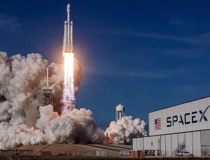 SpaceX, 24 Starlink uydusunu yörüngeye fırlatıyor