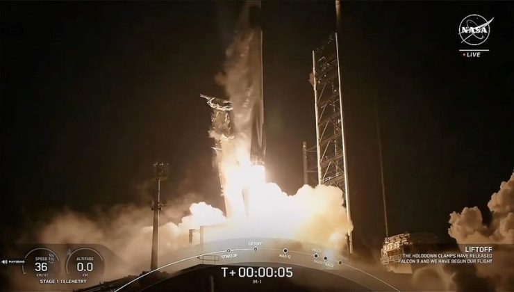SpaceX’ten ISS’e 3 tonluk kargo: Yeni deney kitleri yola çıktı