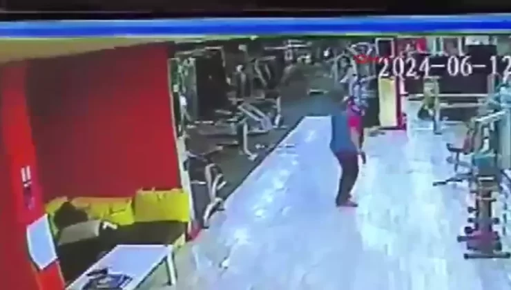 Spor Salonu Önünde Kanlı Olay