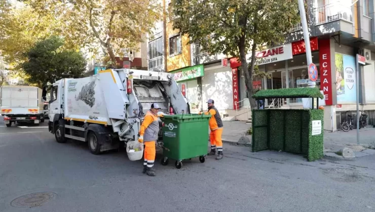 Sultangazi’de Çöp Bırakma Yasağı Getirildi