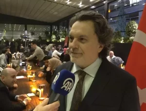 Tahran’da Öğretmenler Günü Kutlandı